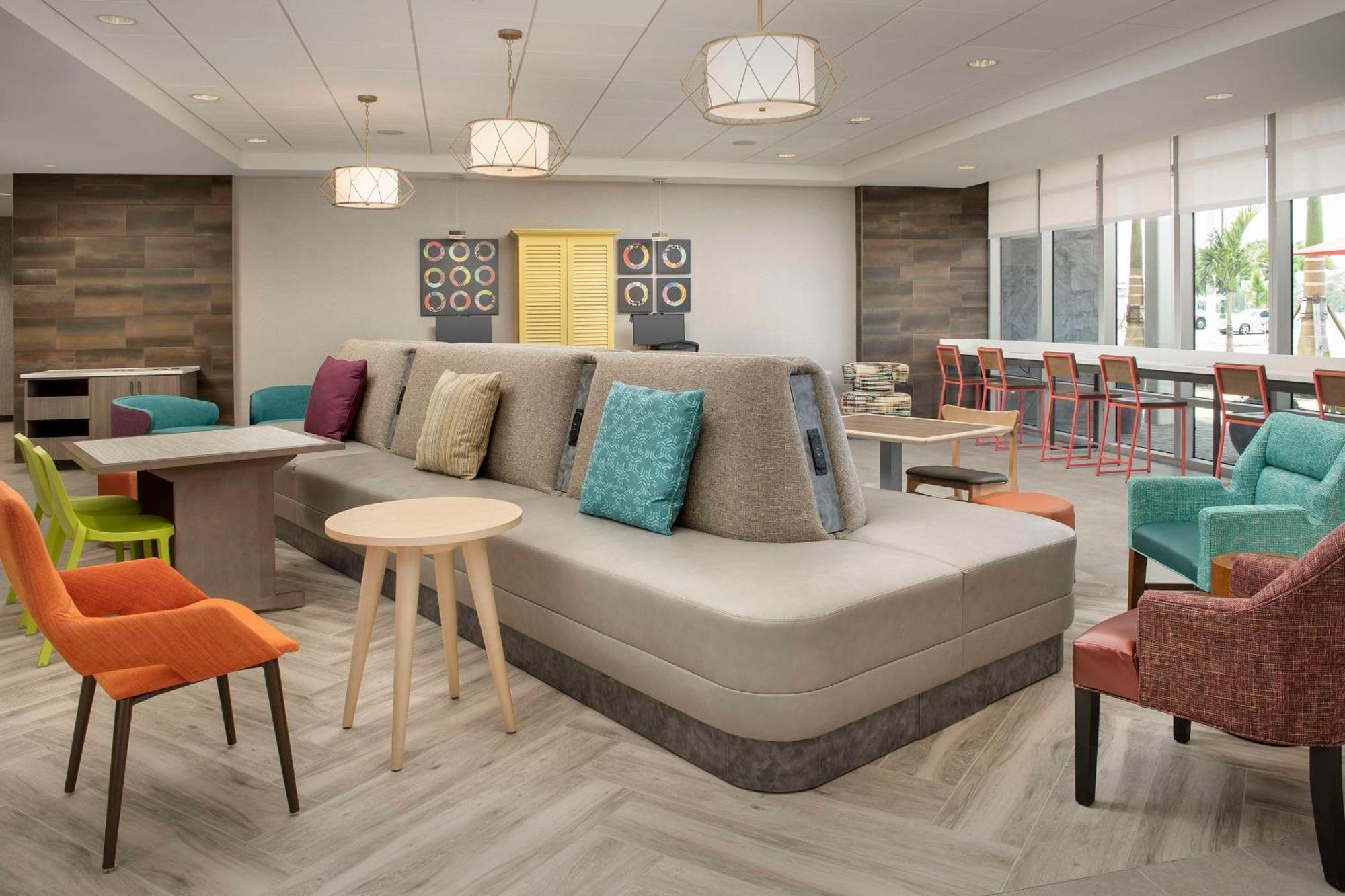 Home2 Suites By Hilton Fort Myers Airport Eksteriør billede