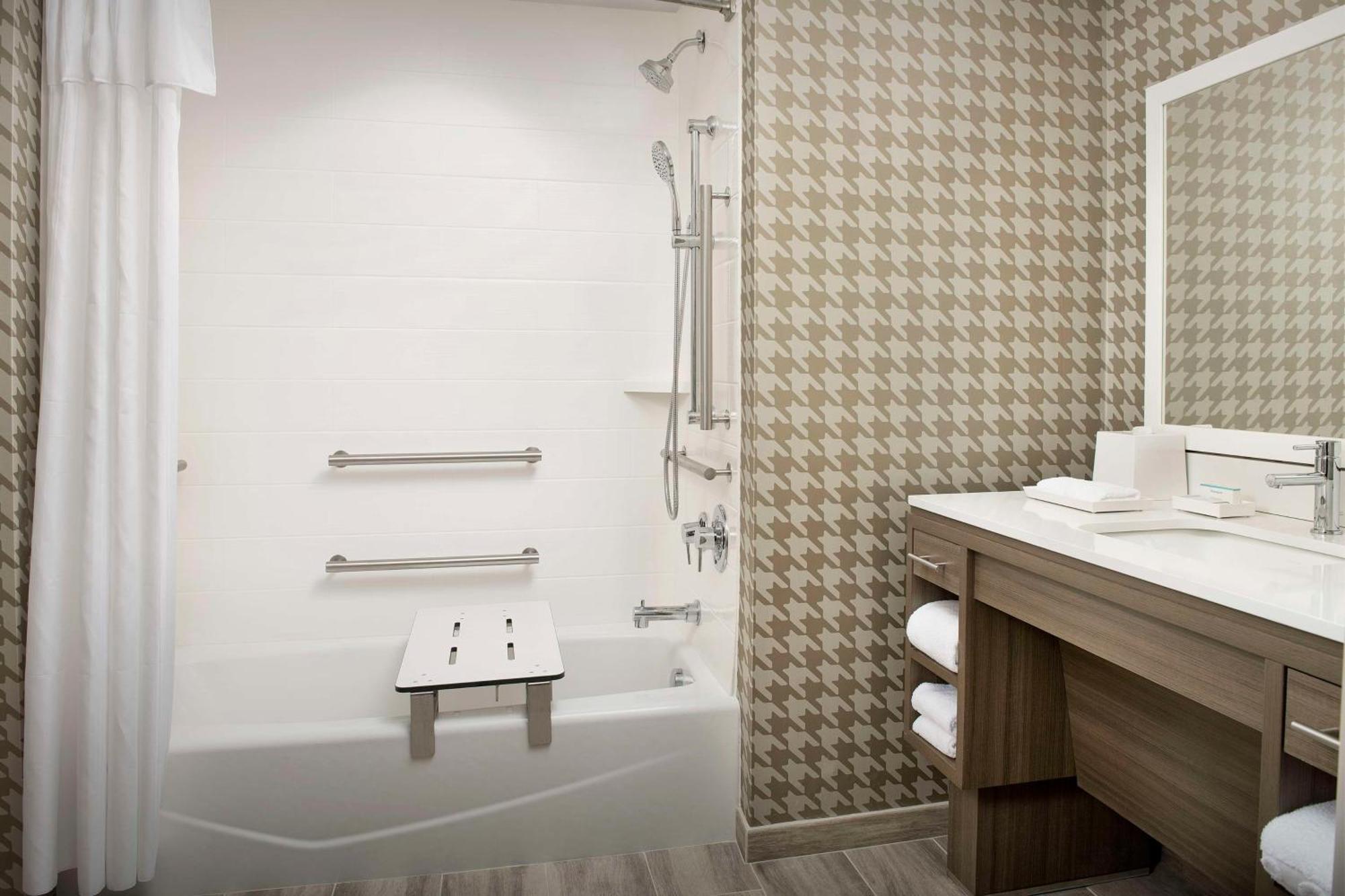 Home2 Suites By Hilton Fort Myers Airport Eksteriør billede